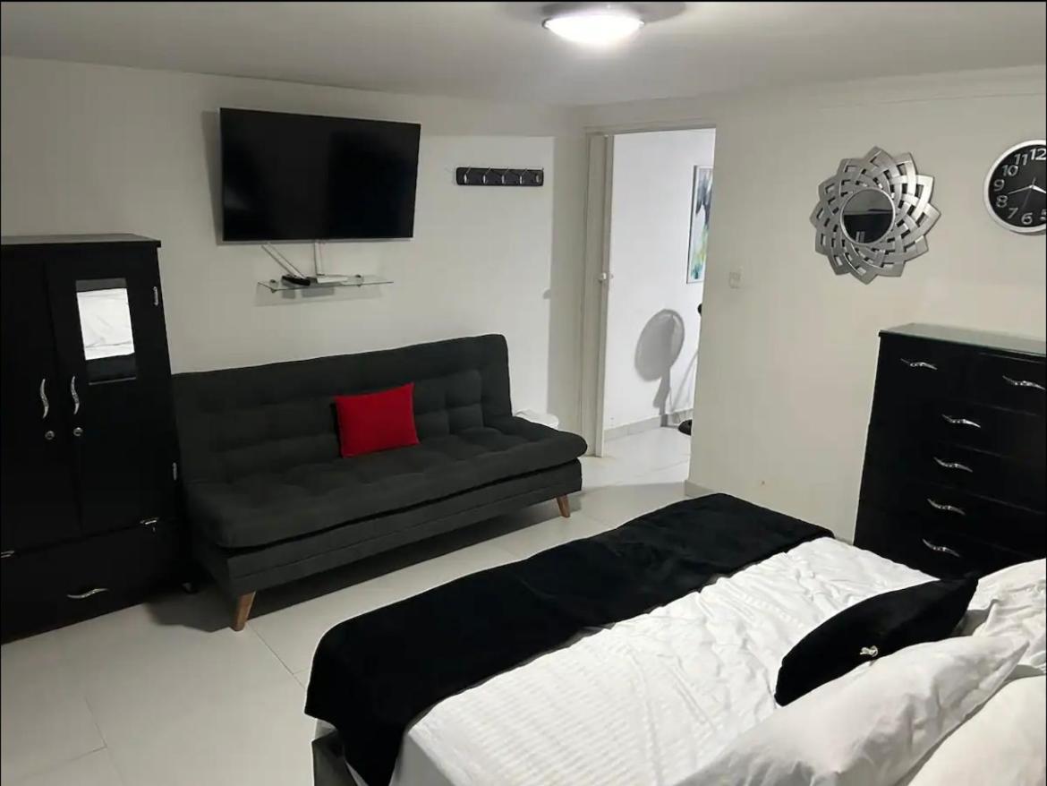 Apartamento En Edificio Iroka - Oceanfront Frente Al Mar
